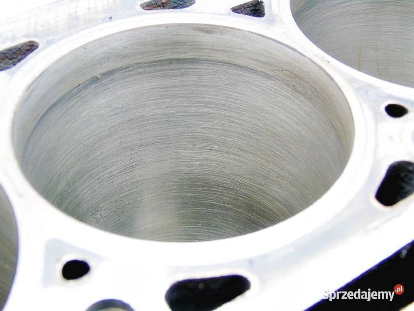 BLOK K4M 710 16 16V MEGANE II LAGUNA II CLIO II Sosnowiec