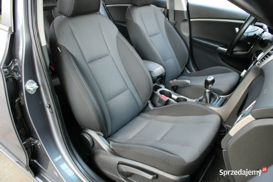 Hyundai i30 BezwypadkowyBogata wersja wspomaganie kierownicy Gliwice sprzedam