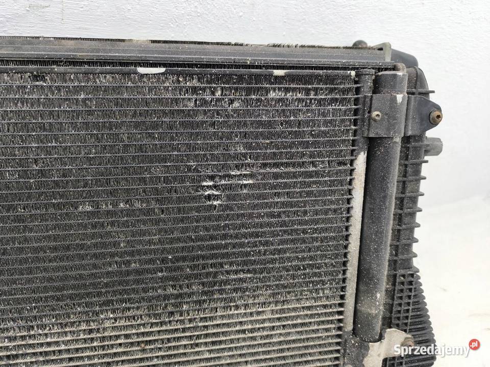 KOMPLET CHŁODNIC WENTYLATORY AUDI A3 8P osobowe