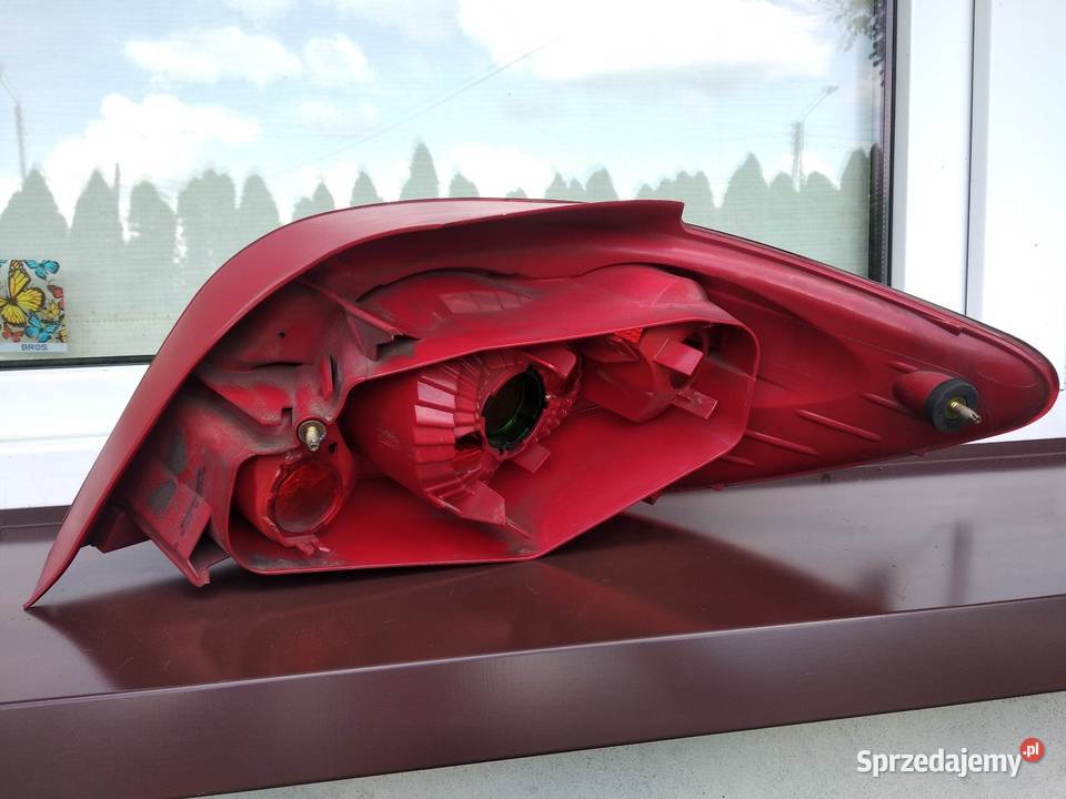 Peugeot 307 LIFT FL hatchback lampa tył tylna osobowe łódzkie Sieradz