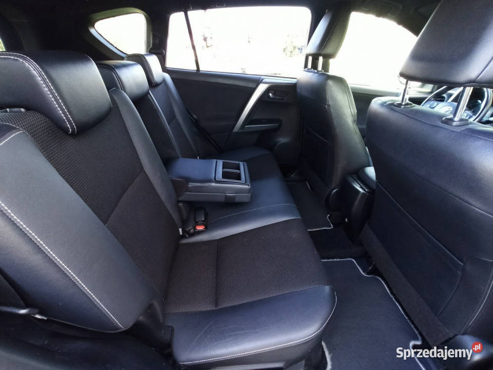 Toyota RAV4 salon Polska serwis bogata IV 2012 VAT marża Rzeszów