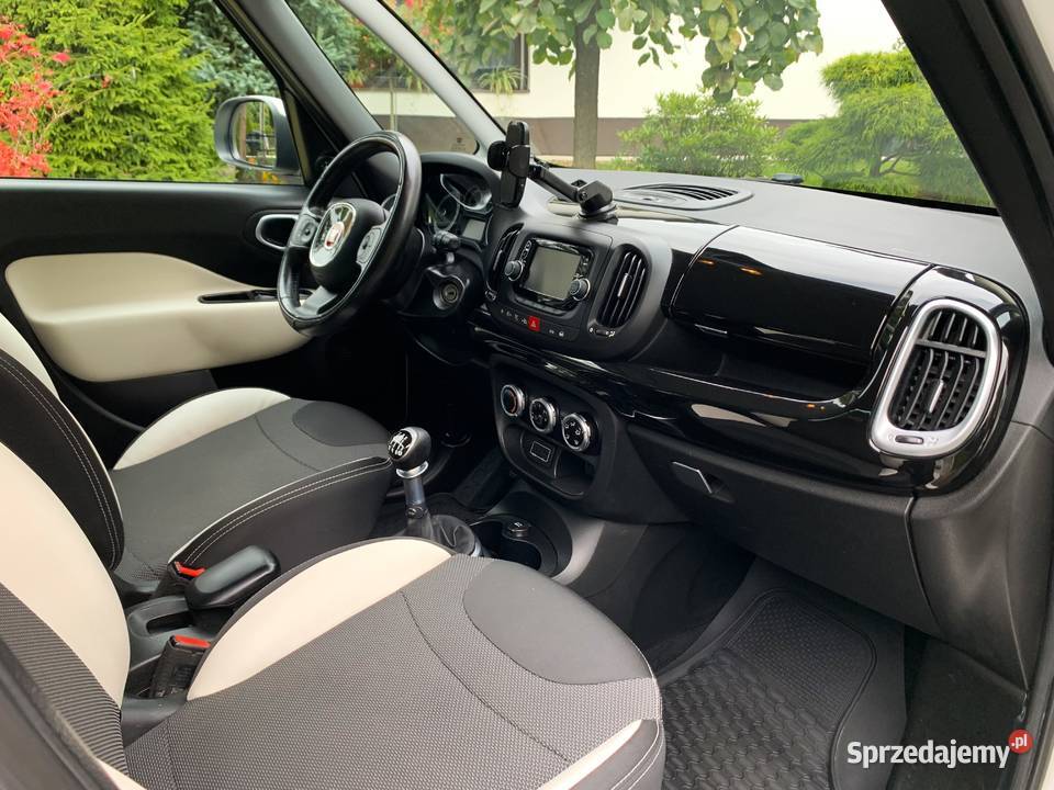 FIAT 500L 14 Salon 14 Pierwszy właściciel centralny zamek śląskie Goczałkowice-Zdrój sprzedam