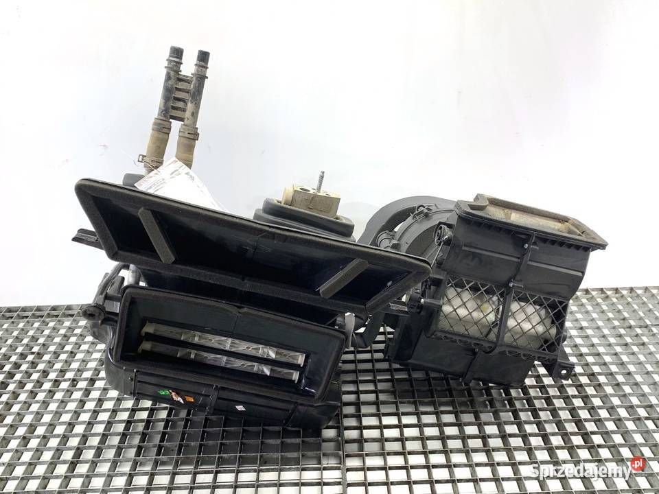 NAGRZEWNICA KOMBAJN FORD TRANSIT VI BK21AN Bus