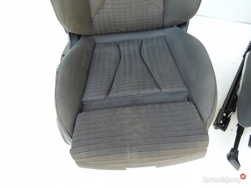 FOTEL PRAWY PRZÓD PRZEDNI PASAŻERA AUDI A3 8V 3D osobowe sprzedam