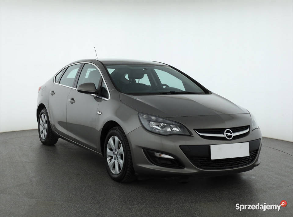 Opel Astra 14 T LPG Piaseczno