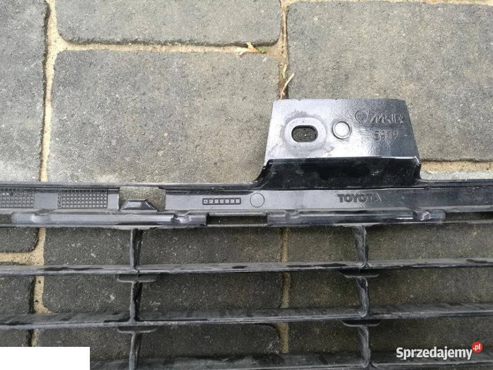 TOYOTA COROLLA E17 LIFT KRATKA ZDERZAKA osobowe Karoseria Kozubszczyzna