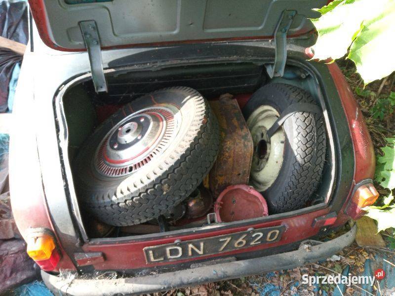 Syrena 104 kurołapka z dokumentami i dodatkami Rok produkcji 1968 Łódź