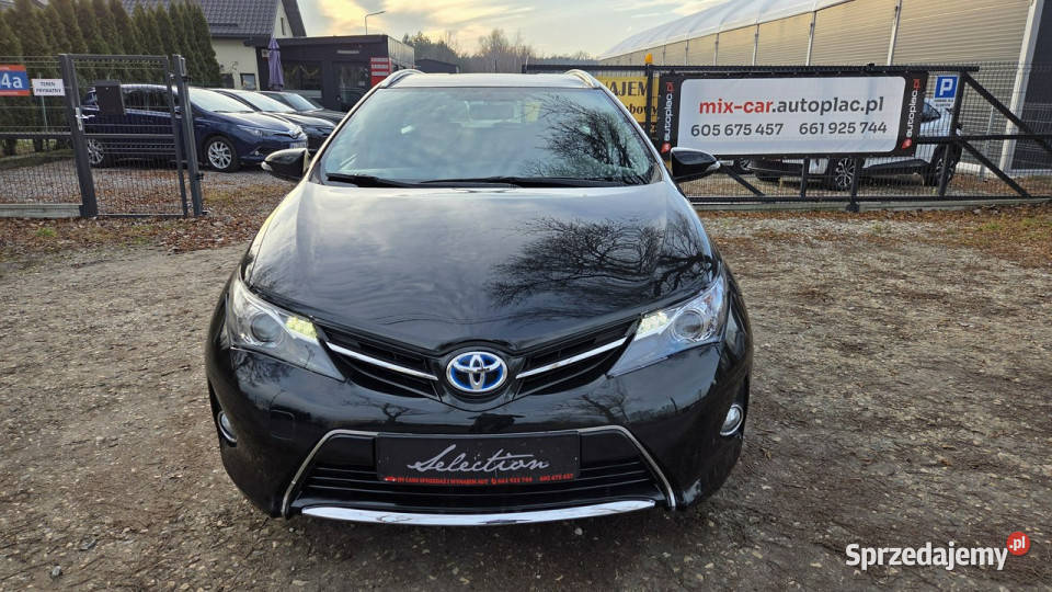 Toyota Auris 18 HSD 136 Kamera Serwisowany II ABS