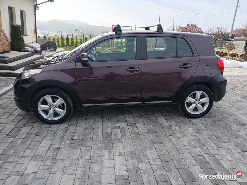 Toyota 4x4 Urban Cruiser manualna Lubcza