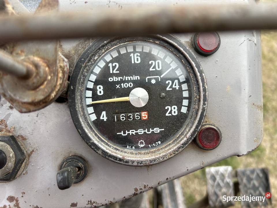 Ciagnik Ursus C330M Łopiennik Dolny