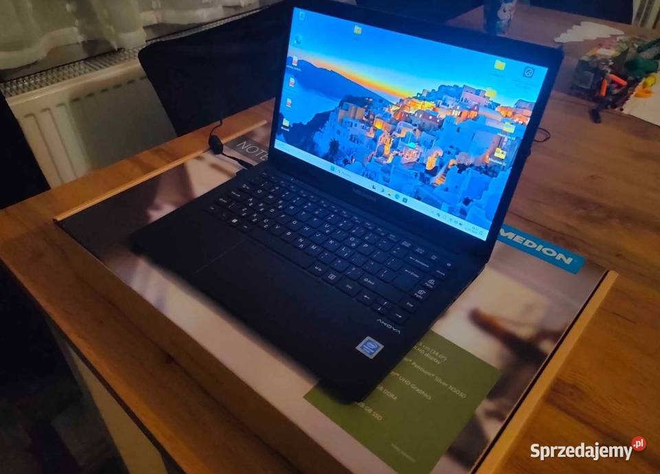Nowy Laptop MEDION Niemiecka produkcja świętokrzyskie Brzóstowa