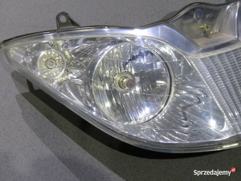 PIAGGIO X8 125 150 180 200 250 REFLEKTOR ŚWIATŁO Warszawa