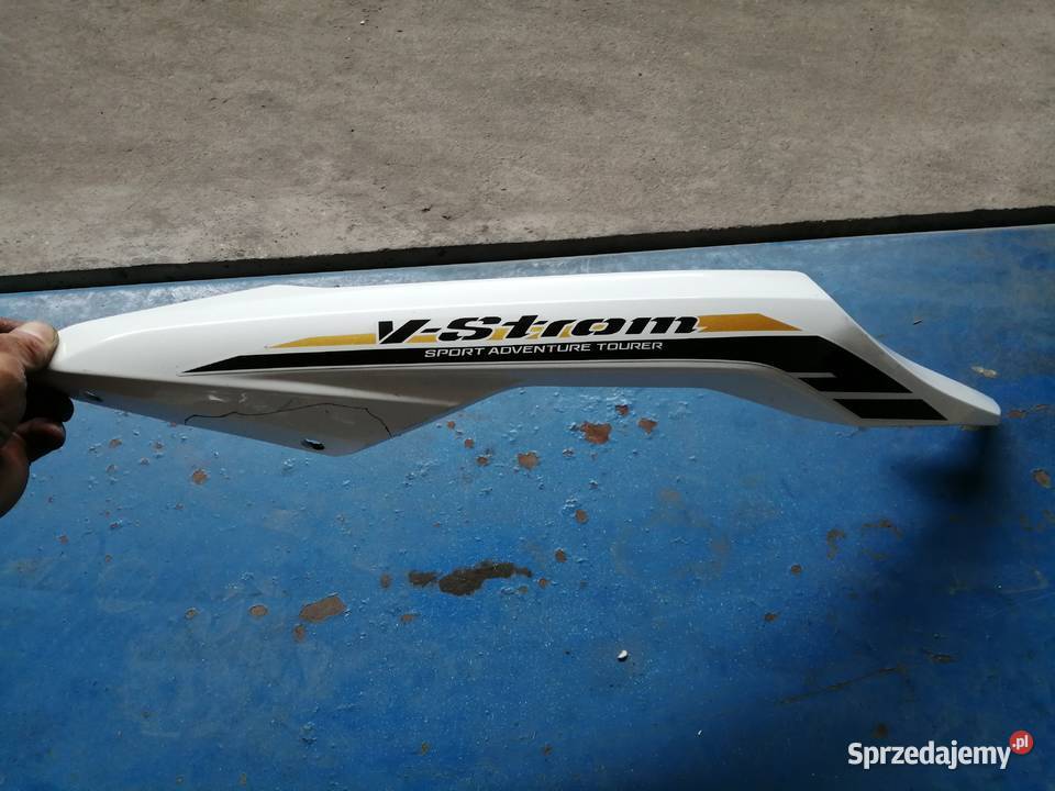 Suzuki DL 650 błotnikczacha Sędziszów