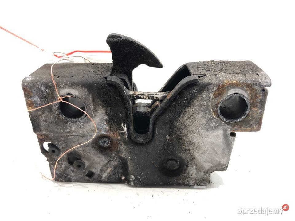 ZAMEK MASKI PRZÓD SKODA OCTAVIA III Kombi podkarpackie