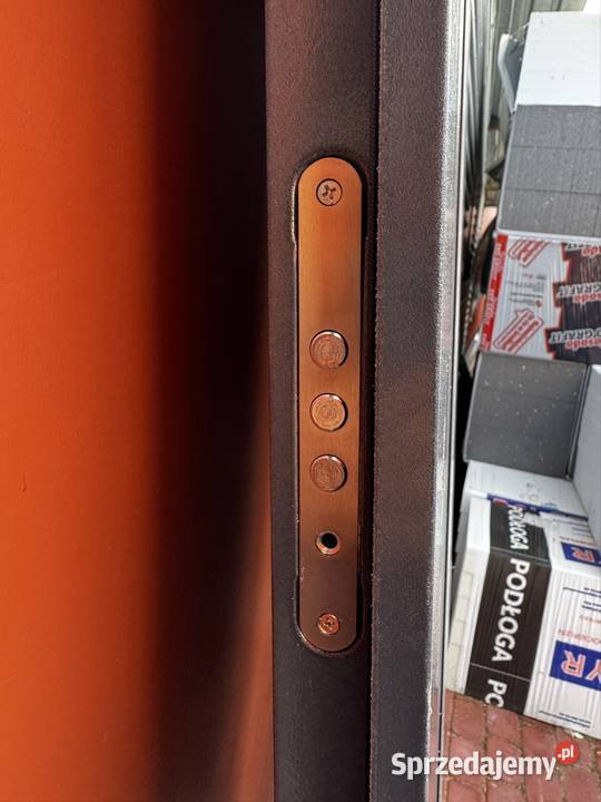 drzwi wejściowe metalowe zewnętrzne Notic Prato Oleśnica