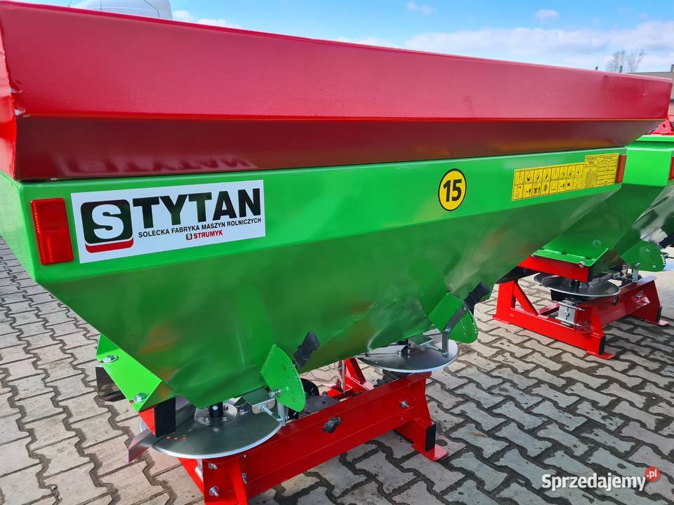 rozsiewacz nawozu STRUMYK TYTAN 2talerzowy Rozsiewacze nawozów Polanów