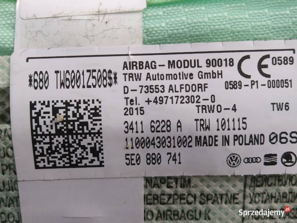 Skoda Octavia 3 III kurtyna prawa lewa 5E0 Rok produkcji 2015 Dębno