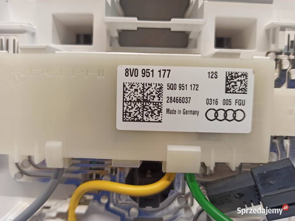 AUDI A3 8V LAMPKA PODSUFITKI 8V0947135E