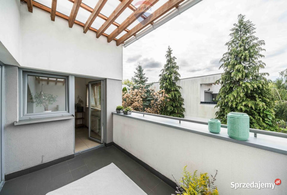 Dąbrówka 67 m taras balkon i las rogiem