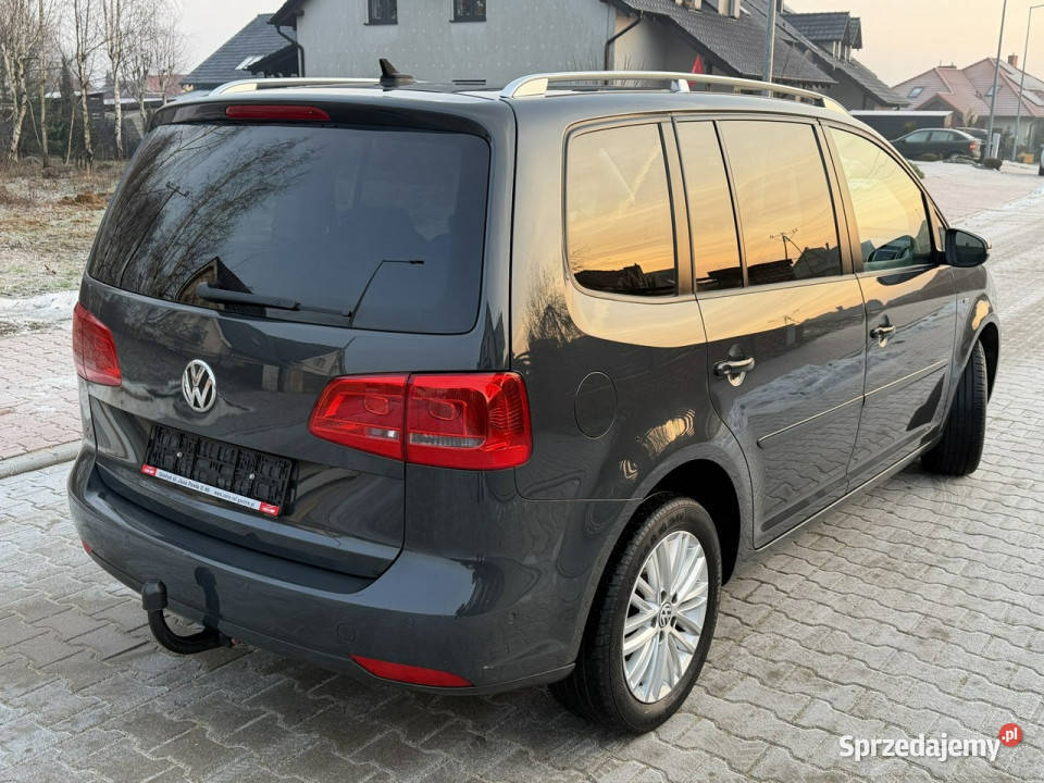 Volkswagen Touran Volkswagen Touran 16TDI 2014 240000km wielkopolskie Gostyń