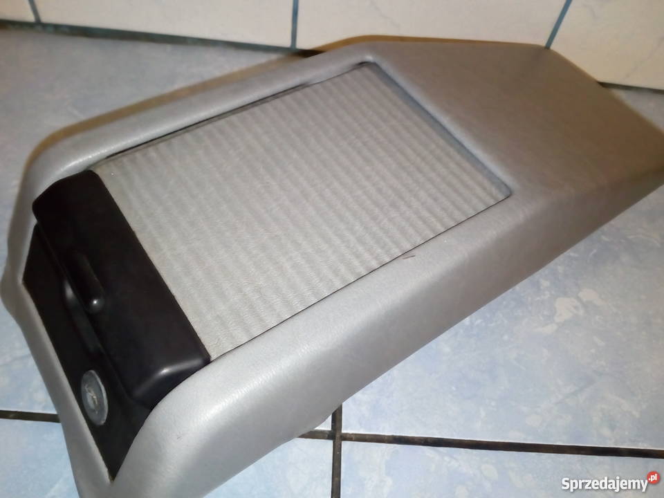 Schowek podłokietnik roletka W124 osobowe Aleksandrów Kujawski
