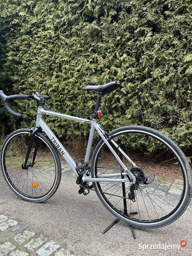 Roczny TRIBAN RC 100sprzedam Szosowe Poznań