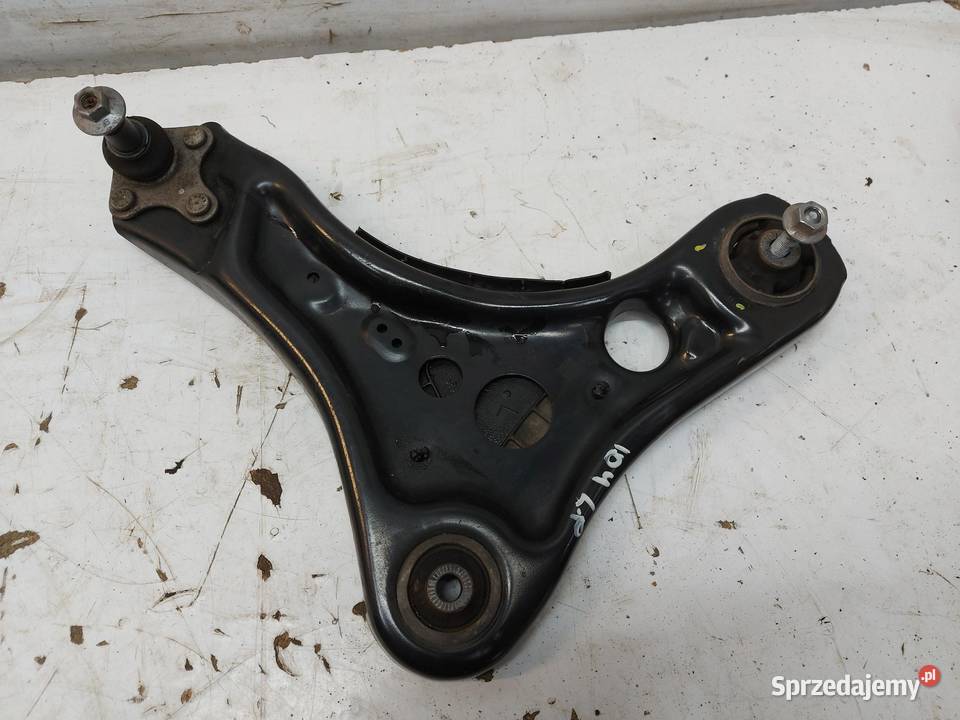 VW ID4 11A 2024r SUV 5D WAHACZ LEWY PRZÓD