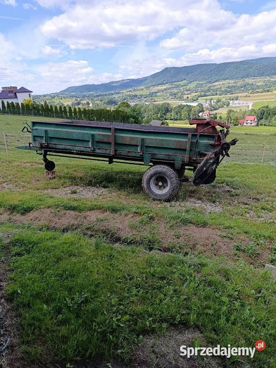 Sprzedam rozrzutnik obornika Kirchner Męcina sprzedam
