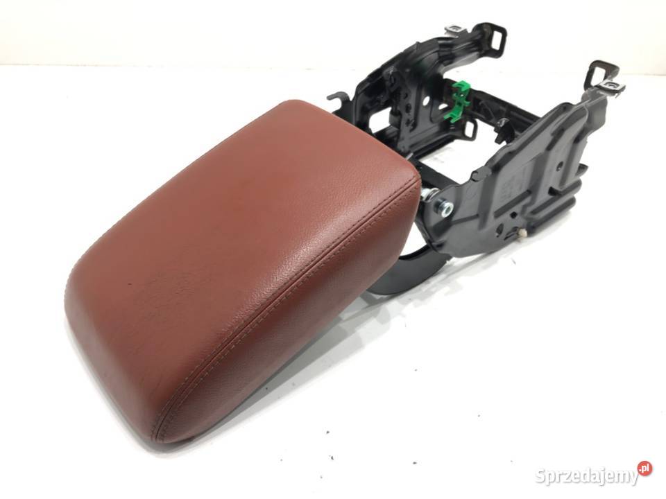 PODŁOKIETNIK AUDI A4 B8 Kombi 0715 8K0864283