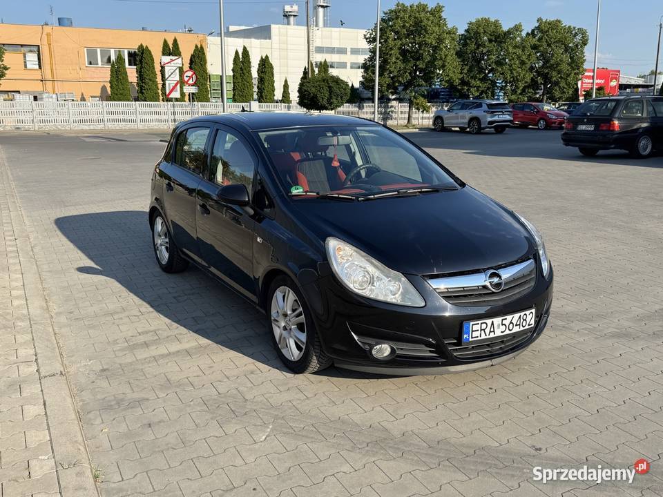 Opel Corsa D 12 czarny Motoryzacja Łyszkowice