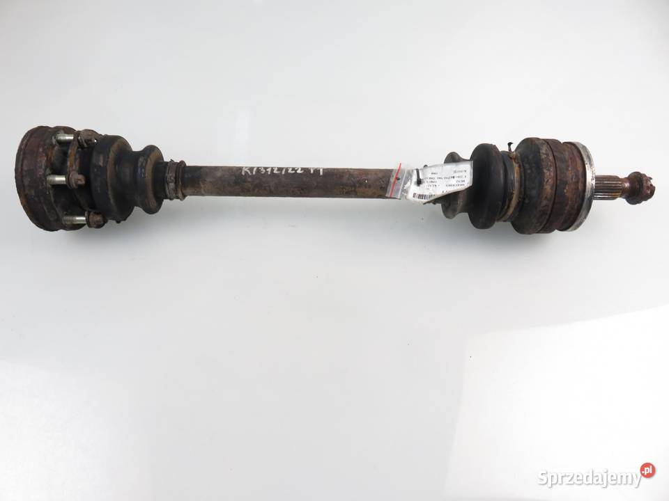 PÓŁOŚ PRAWA TYLNA MERCEDES C CL203 22 CDI osobowe sprzedam