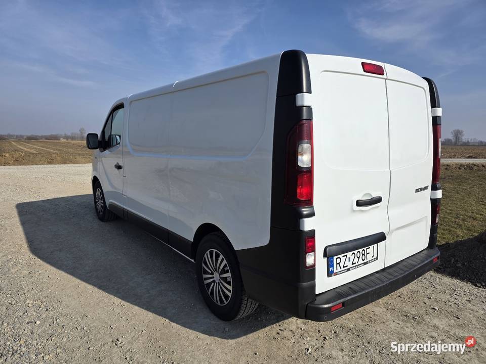 Renault Trafic 16D L2H1 Faktura VAT wielofunkcyjna kierownica Rzeszów