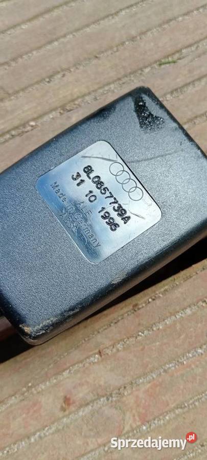 8L0857739A Audi A3 8L Zapinki pasów