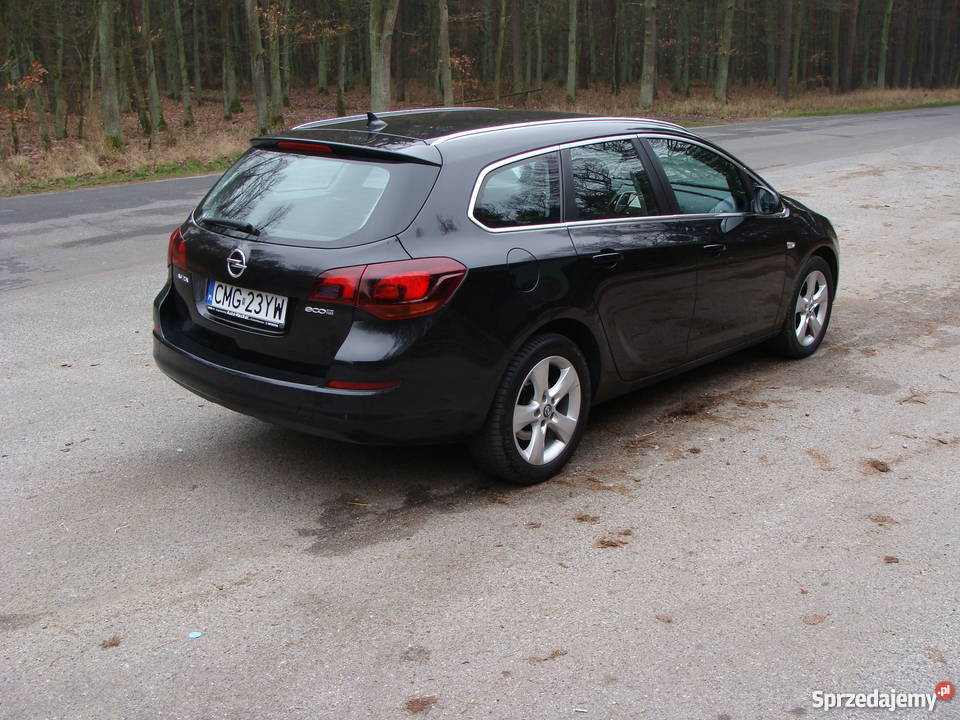 Opel Astra J IV 4 17 CDTI Sports Tourer Bixenon Mogilno sprzedam