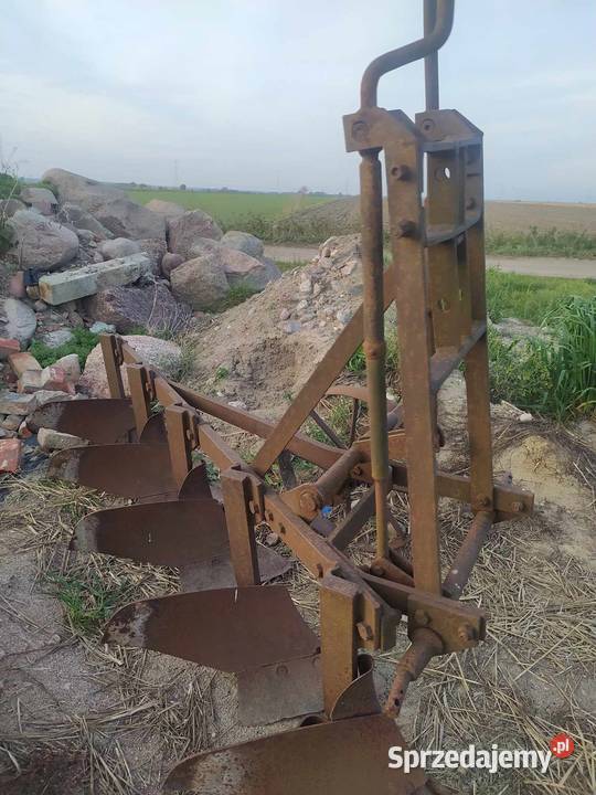 Pług podorywkowy nieuszkodzony Ostrów Wielkopolski