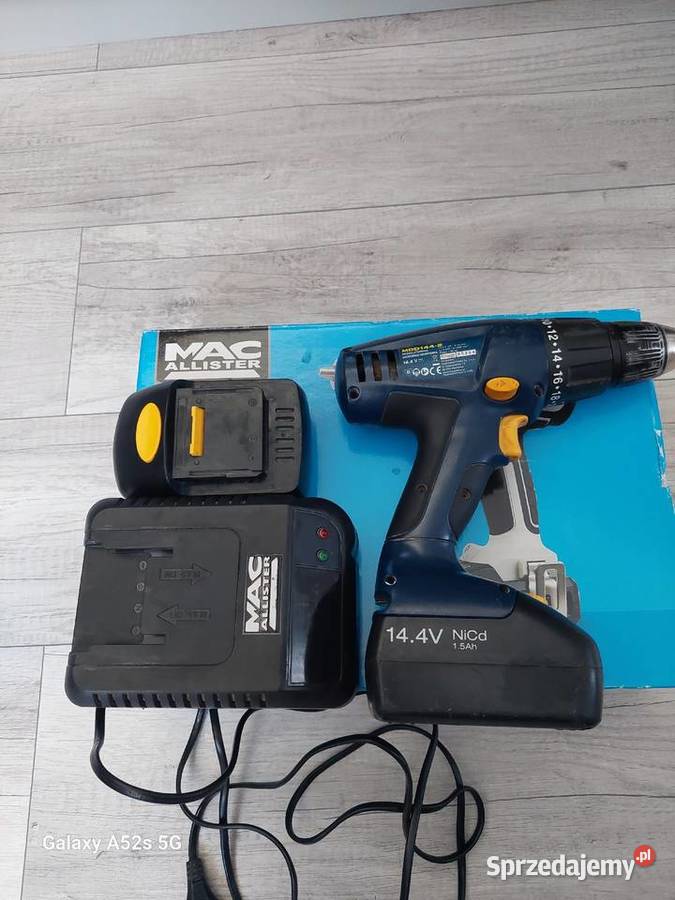 Wkretarka Macallister 144