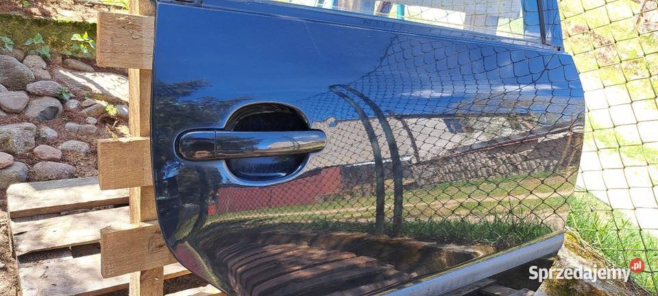 Drzwi prawy tył VW Passat B5 kombi 1998r Drzwi Luzino