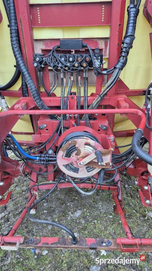 Opryskiwacz Hardi Master 1800l 27m 2012 front