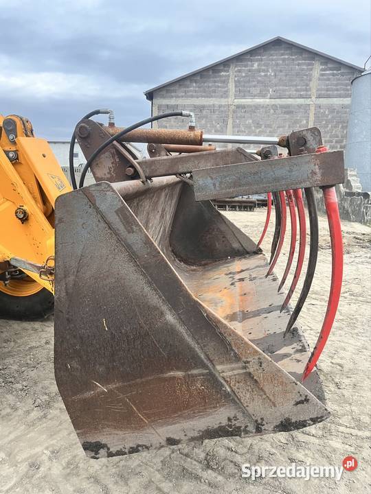 Łyżkokrokodyl JCB Volvo ładowarka teleskopowa pomorskie Mała Słońca