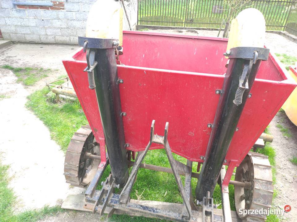Sprzedam sadzarkę dwurzędową METCHEM Rekle