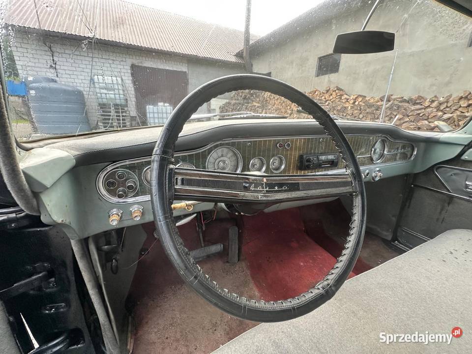 Czajka 1978 GAZ 13 Rok produkcji 1978 Poręba Średnia