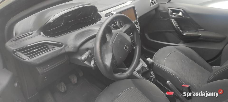 Peugeot 208 manualna Warszawa