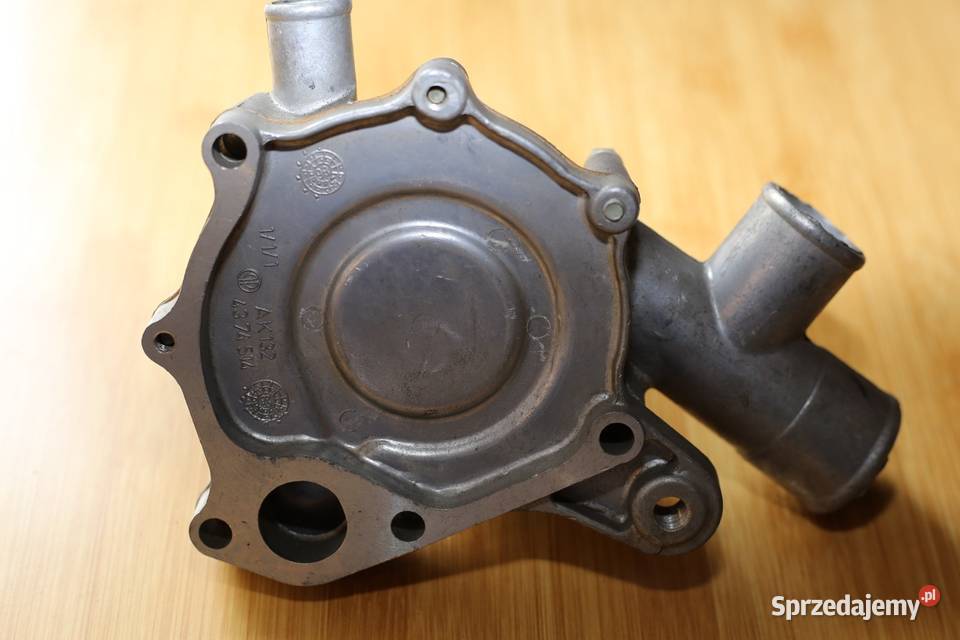 Oryginalna pompa wody FSO Polonez Fiat 125p 15 Kalisz