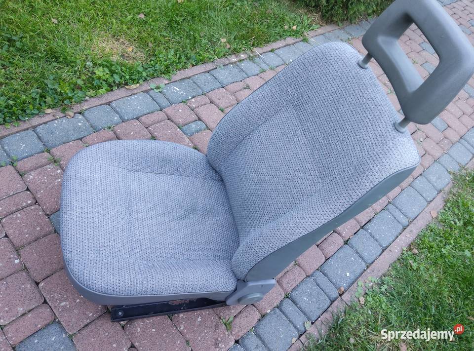 Fotel lewy kierowcy Daewoo Lublin 2 3 II III Rok produkcji 2000 świętokrzyskie Połaniec