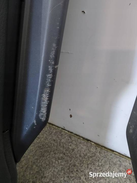 FOTELE III RZĄD TYŁ PRAWY LEWY OPC PÓŁSKÓRA B