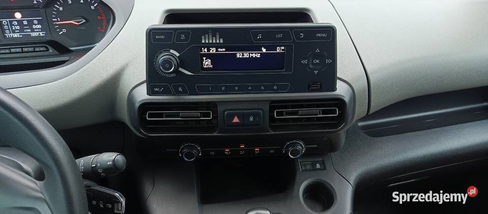 Peugeot Rifter 15 BlueHDI Allure 15 Diesel 102 Dąbrowa Górnicza