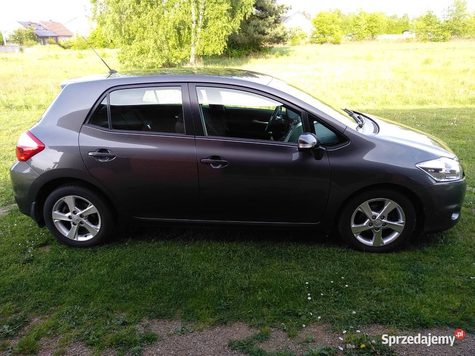 Toyota Auris 1,6 benzyna , 132 Ps