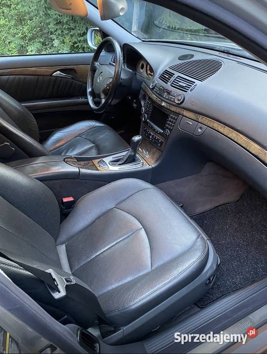 Sprzedam MercedesBenz w211 e500 BenzynaGaz Warszawa