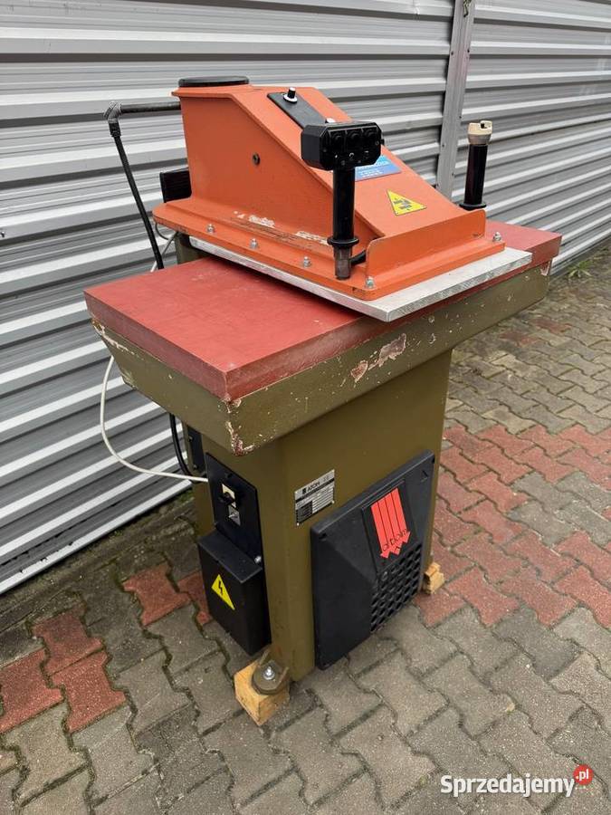 Atom S120C Wykrawarka sztanca wycinarka prasa do Łaskarzew