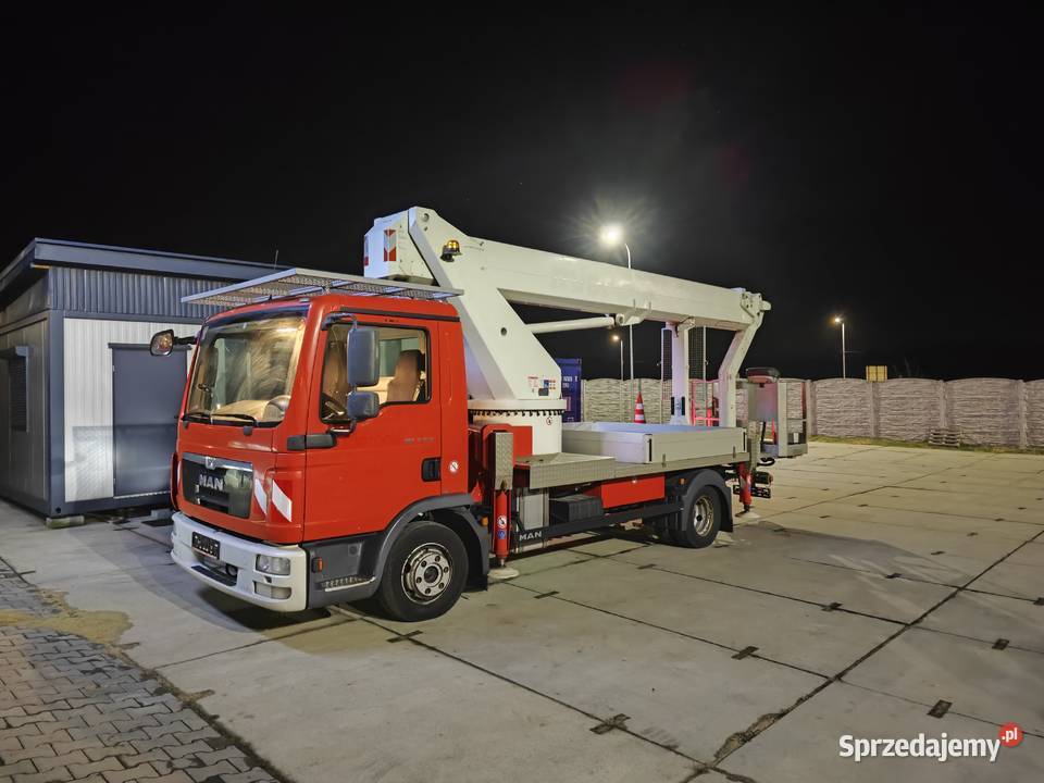 Zwyżka Gliwice wynajem zwyżki podnośniki koszowe Usługi śląskie współpraca